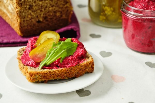 weganska-pasta-z-burakow